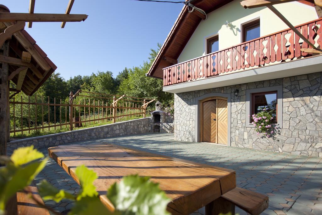 Vineyard Cottage Lustek Novo Mesto Luaran gambar