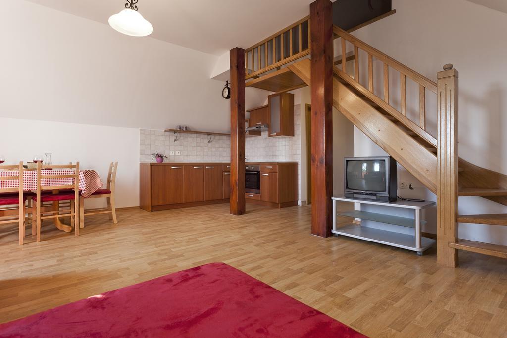 Vineyard Cottage Lustek Novo Mesto Bilik gambar